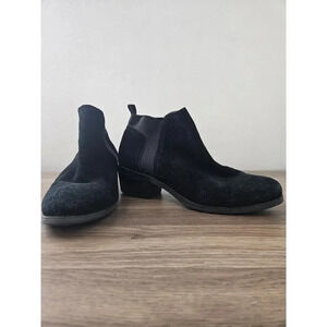 Kelly Katie Black Suede Zora Ankle Booties Block Heel Chelsea Boot Women 10